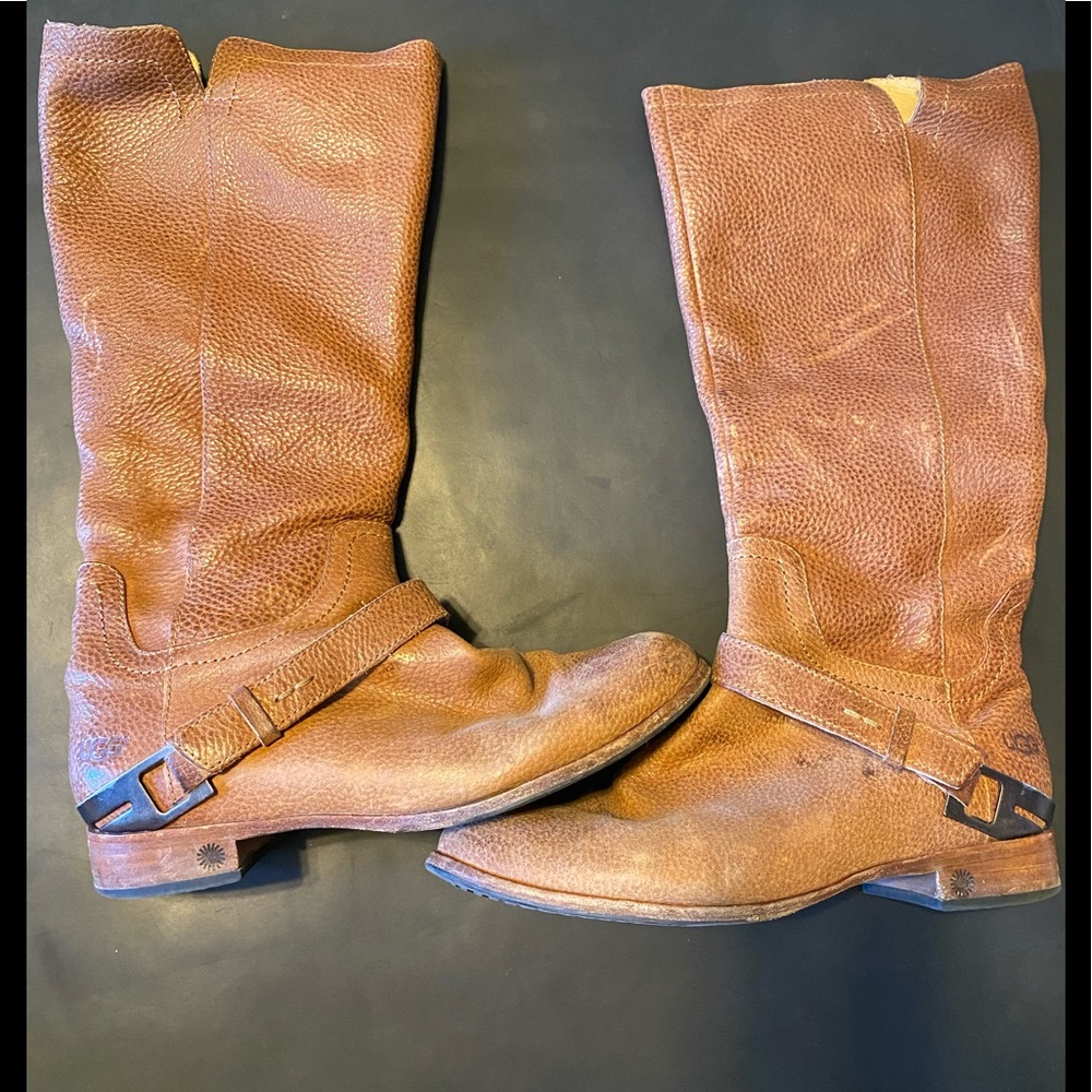 Leather UGG Boots women’s size 7